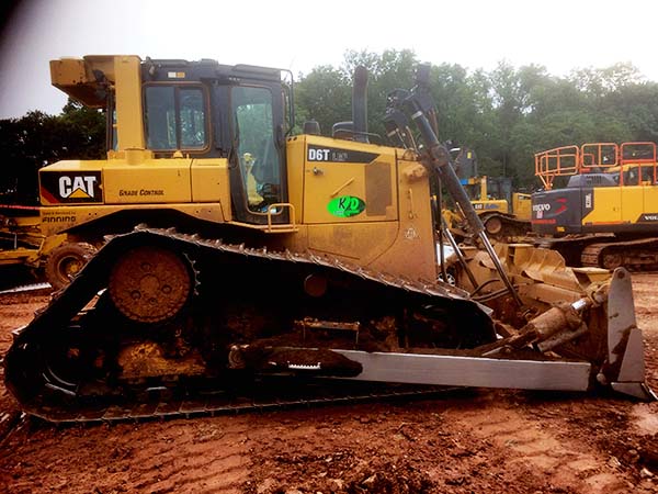 CAT D6T LGP Dozer with straight blade hire me in the UK